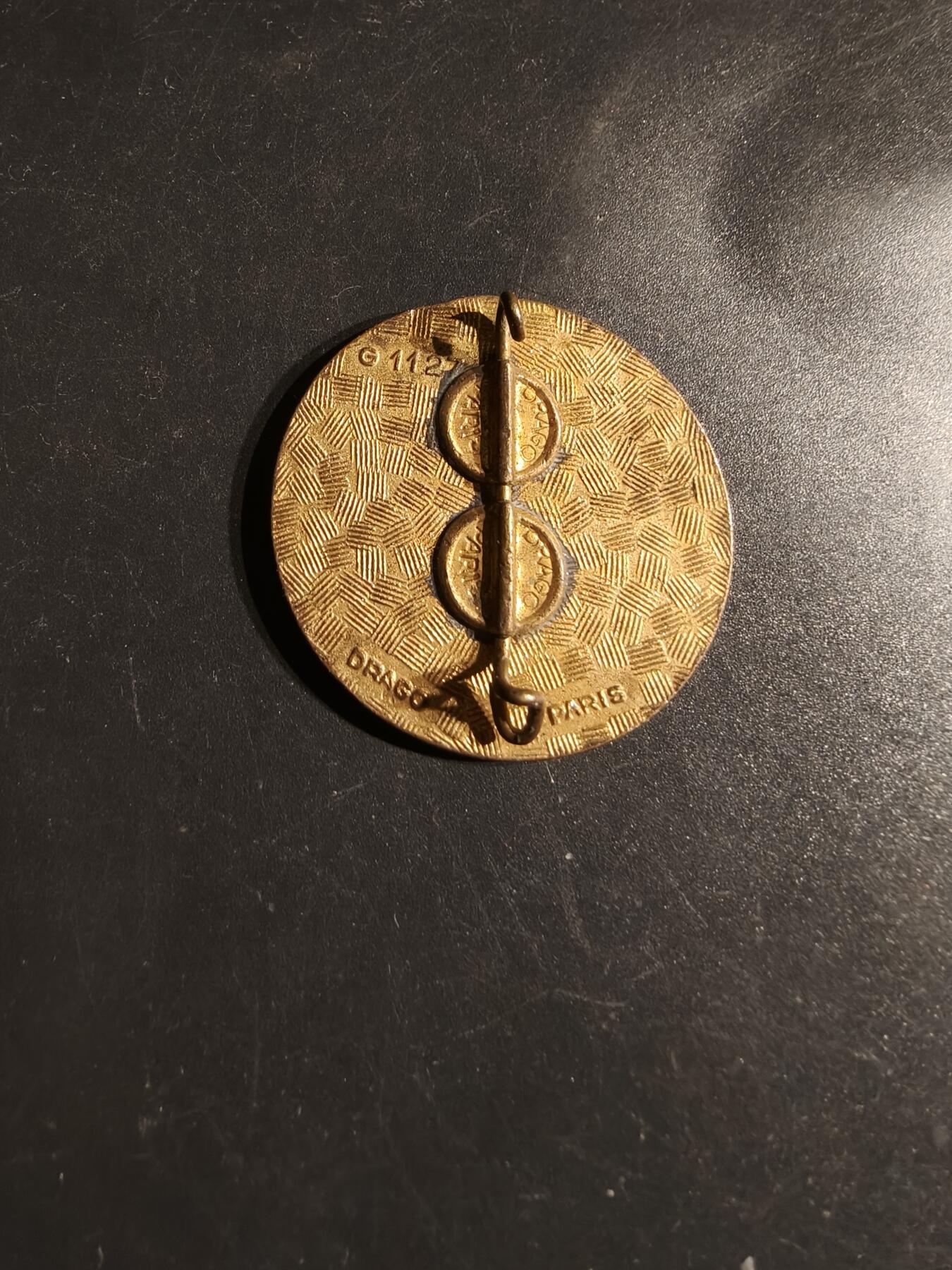 老王徽章第163期 13-15日三场连拍 16日统一发货  13、14日结束后可寄存 法国第25伞降步兵师证章 