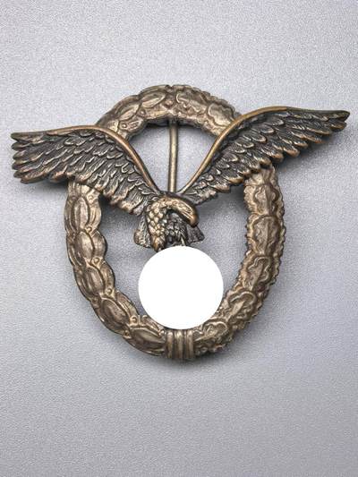 小驴勋章奖章收藏11月15日周六晚五点拍卖（珍爱和平，收藏战争，铭记历史，勿忘国耻，忠党爱国。有偿代拍，送拍规则在简介最后，参拍须阅读规则后再参拍，关系到运费包装发货时效真假辨别等关键信息，拍卖时不再发原图，看大图店主微信码在拍卖店铺介绍里） - dww2飞行员奖章带原盒，背打F.W. Assmann und Sohn厂标，TOMBAK铜合金，鹰枪镀黑，好品