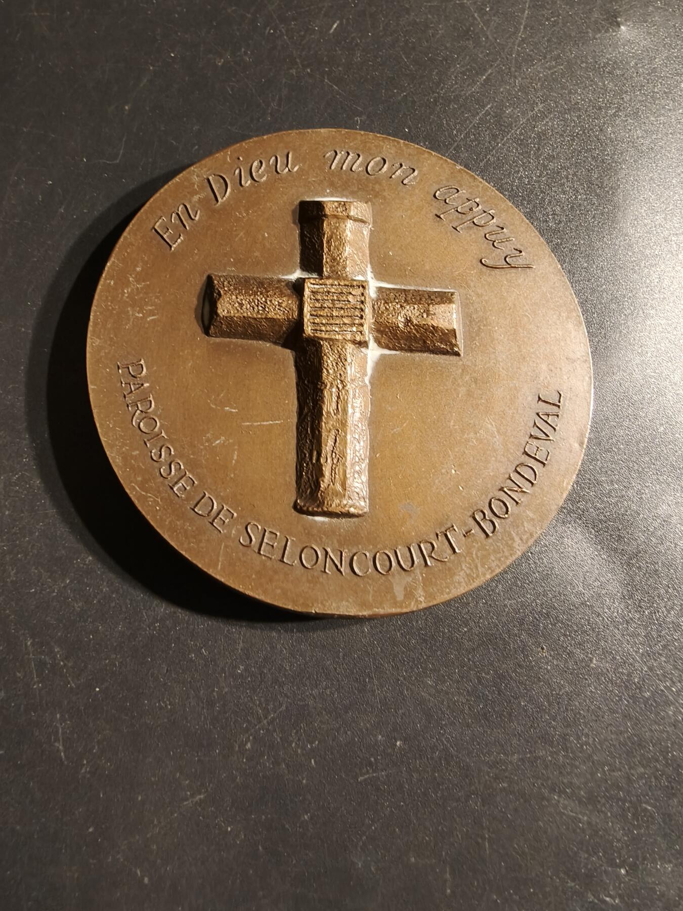 老王徽章第163期 13-15日三场连拍 16日统一发货  13、14日结束后可寄存