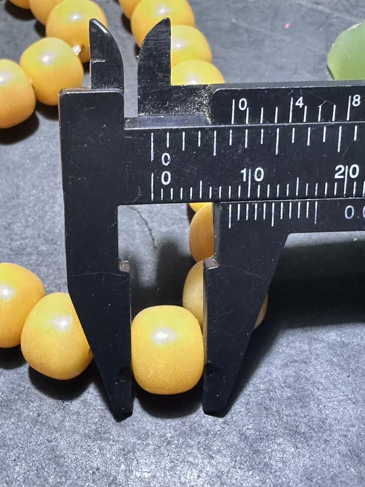 精美风化菩提根108桶珠手串一条！