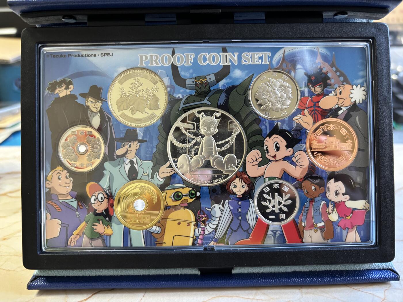 第181期拍卖 日本2003年铁臂阿童木诞生50周年精制套币含20克银章