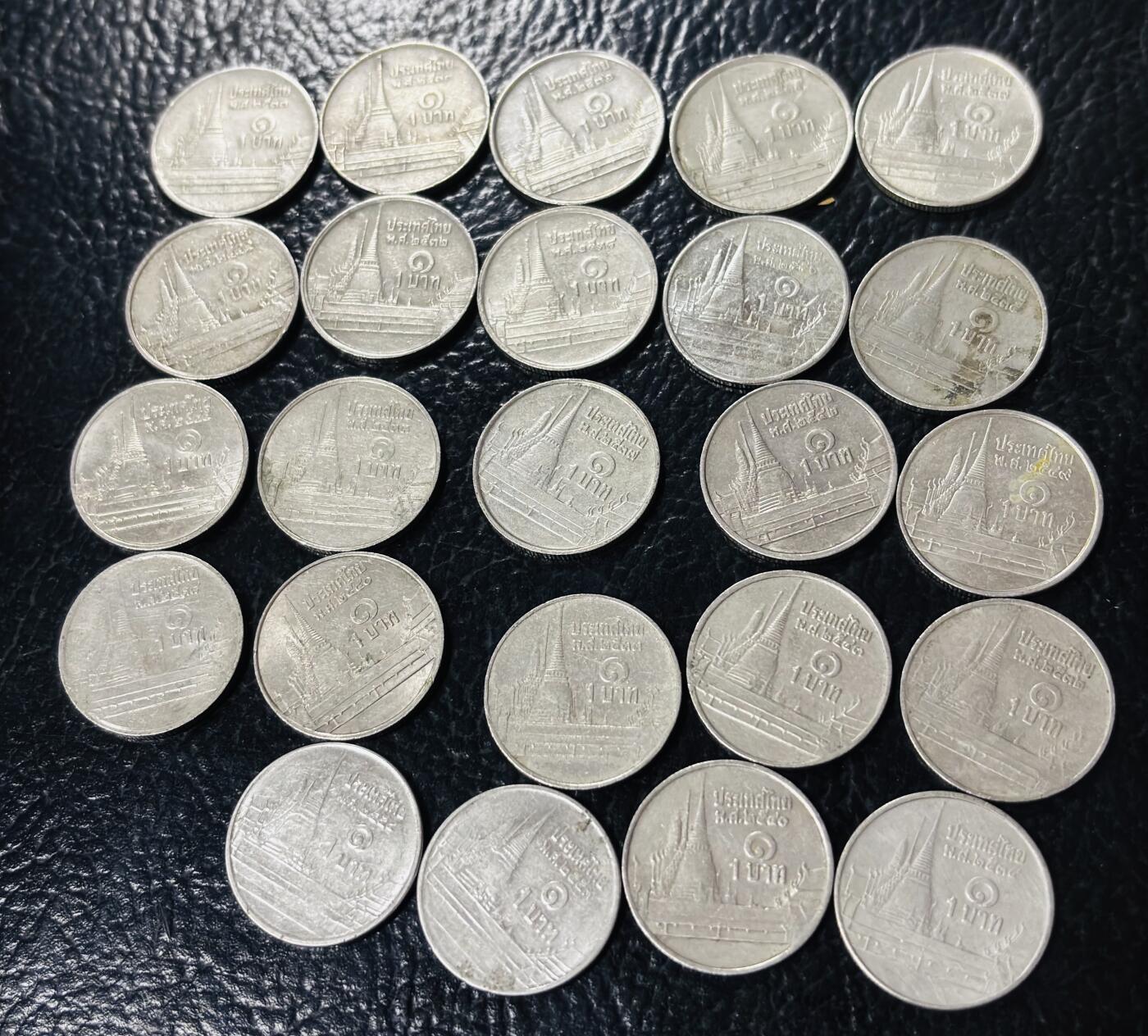 文馨钱币收藏第 281 场，【 长期接收代拍品】银元，银币，套币，纸币专场（本场截拍后休息三天，19 号发货） 泰国 24 枚