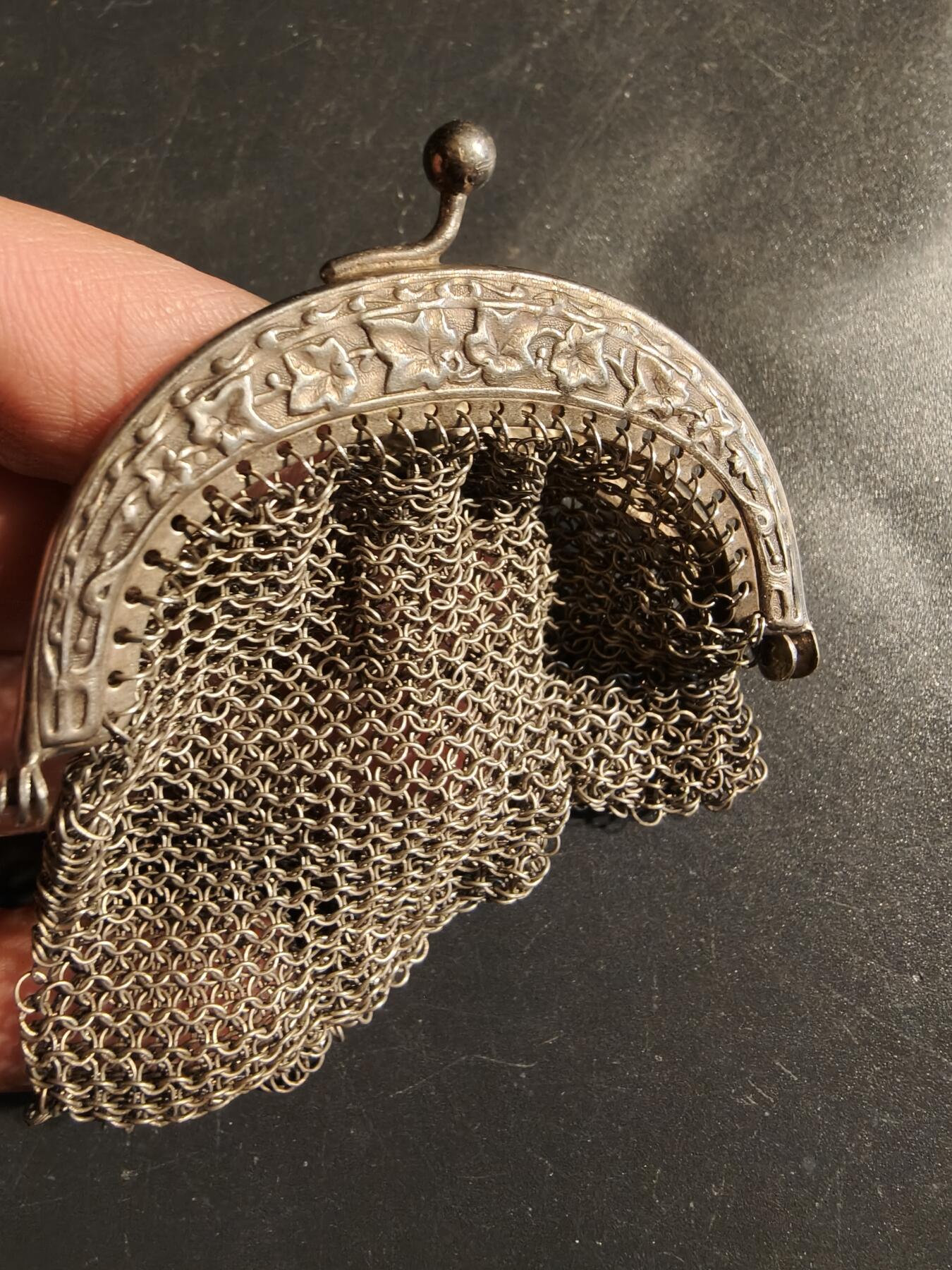 老王徽章第163期 13-15日三场连拍 16日统一发货  13、14日结束后可寄存