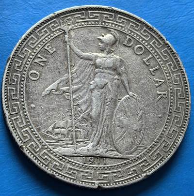 外国优质老铜币银币，周六九点倒数截拍，满百包邮，可寄存半年，喜欢朋友微信扫描二维码可直接参拍 - 海峡1911年站洋，26.8克，直径39mm