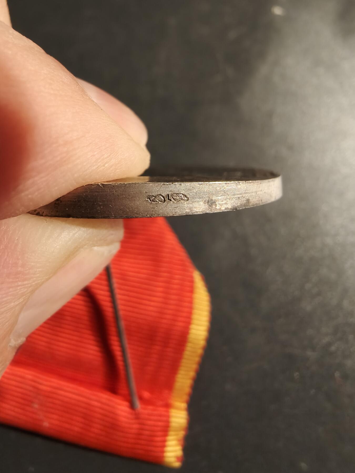 老王徽章第163期 13-15日三场连拍 16日统一发货  13、14日结束后可寄存