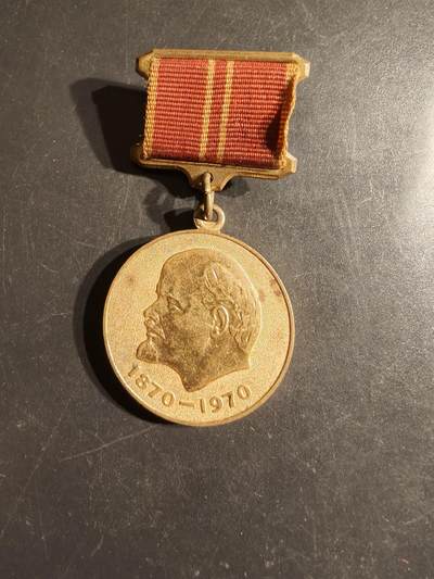 老王徽章第163期 13-15日三场连拍 16日统一发货  13、14日结束后可寄存 - 苏联列宁百年纪念章 