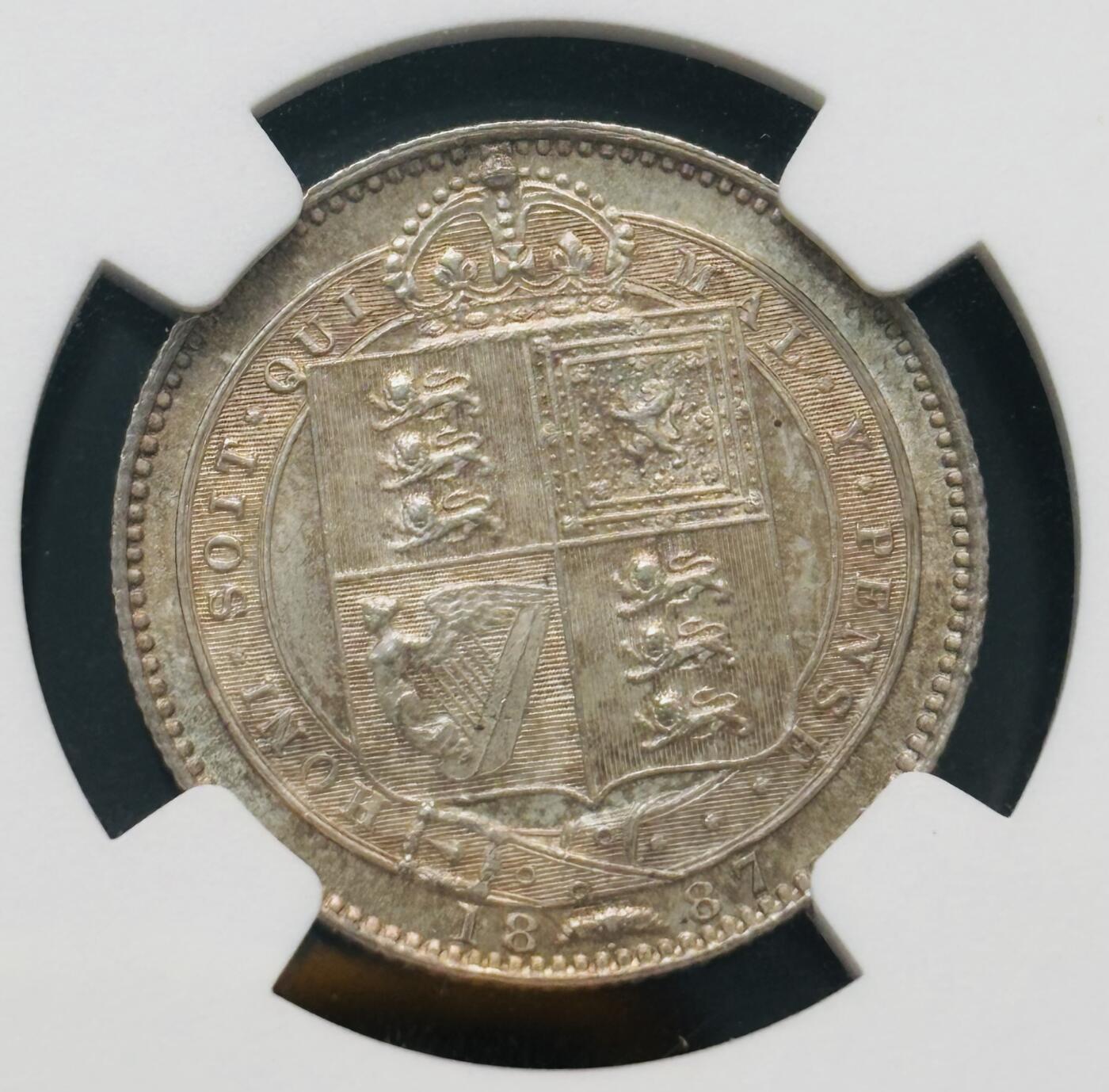 文馨钱币收藏第 281 场，【 长期接收代拍品】银元，银币，套币，纸币专场（本场截拍后休息三天，19 号发货） 稀少 1887 年英国维多利亚 1 先令银币，NGC 评级 MS63 分，此拍为一对 2 枚，喜欢的老板大胆出价，这品相不多见了