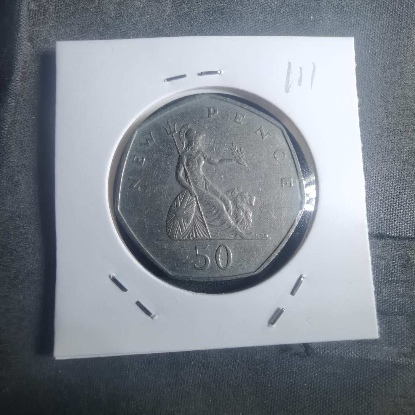 沼泽如烟--第900场 英国1969年50便士