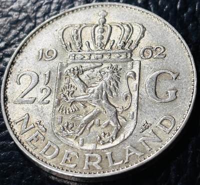 文馨钱币收藏第 281 场，【 长期接收代拍品】银元，银币，套币，纸币专场（本场截拍后休息三天，19 号发货） - 带光极美品 1962 年荷兰朱莉安娜女王 2.5 盾大银币，720 高银