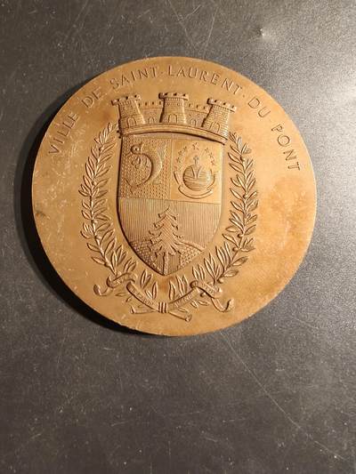 老王徽章第163期 13-15日三场连拍 16日统一发货  13、14日结束后可寄存 - 法国圣洛朗迪蓬市大铜章     直径78mm.    重量226.8g