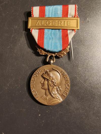 老王徽章第163期 13-15日三场连拍 16日统一发货  13、14日结束后可寄存 -  法国北非安全行动战役奖章