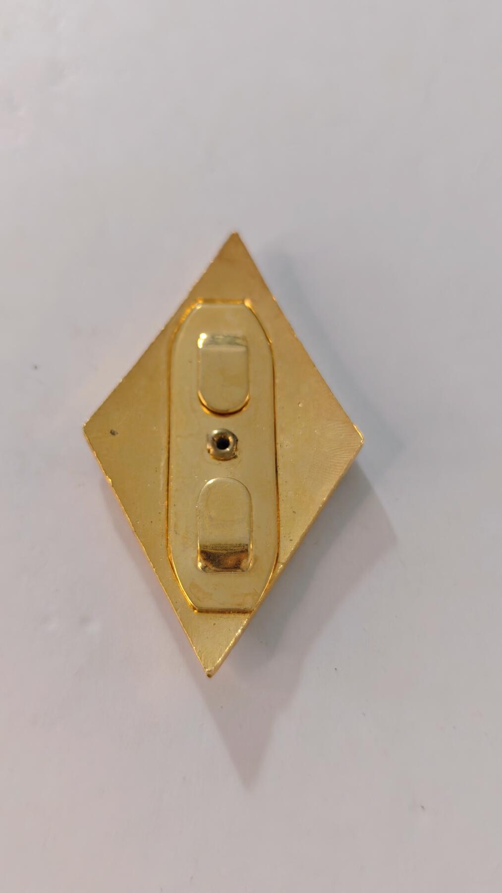 东亚勋章徽章主题拍卖2 匈牙利军事学院校徽