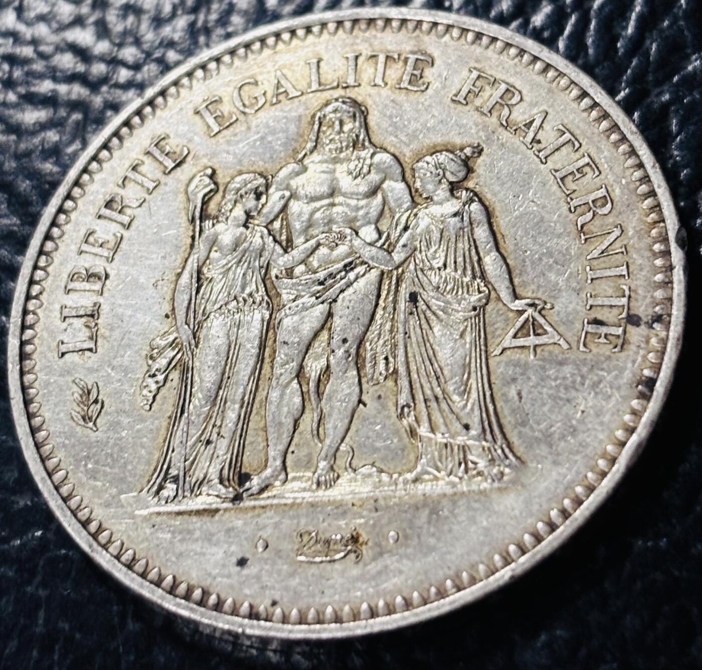 文馨钱币收藏第 281 场，【 长期接收代拍品】银元，银币，套币，纸币专场（本场截拍后休息三天，19 号发货） 少见极美品 1974 年法国首版首发年 大力神 50 法郎大银币 900 高银 