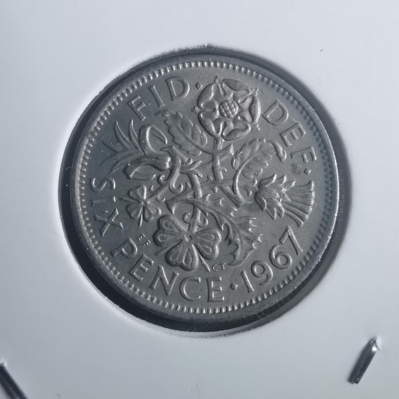 沼泽如烟--第903场 英国1967年6便士