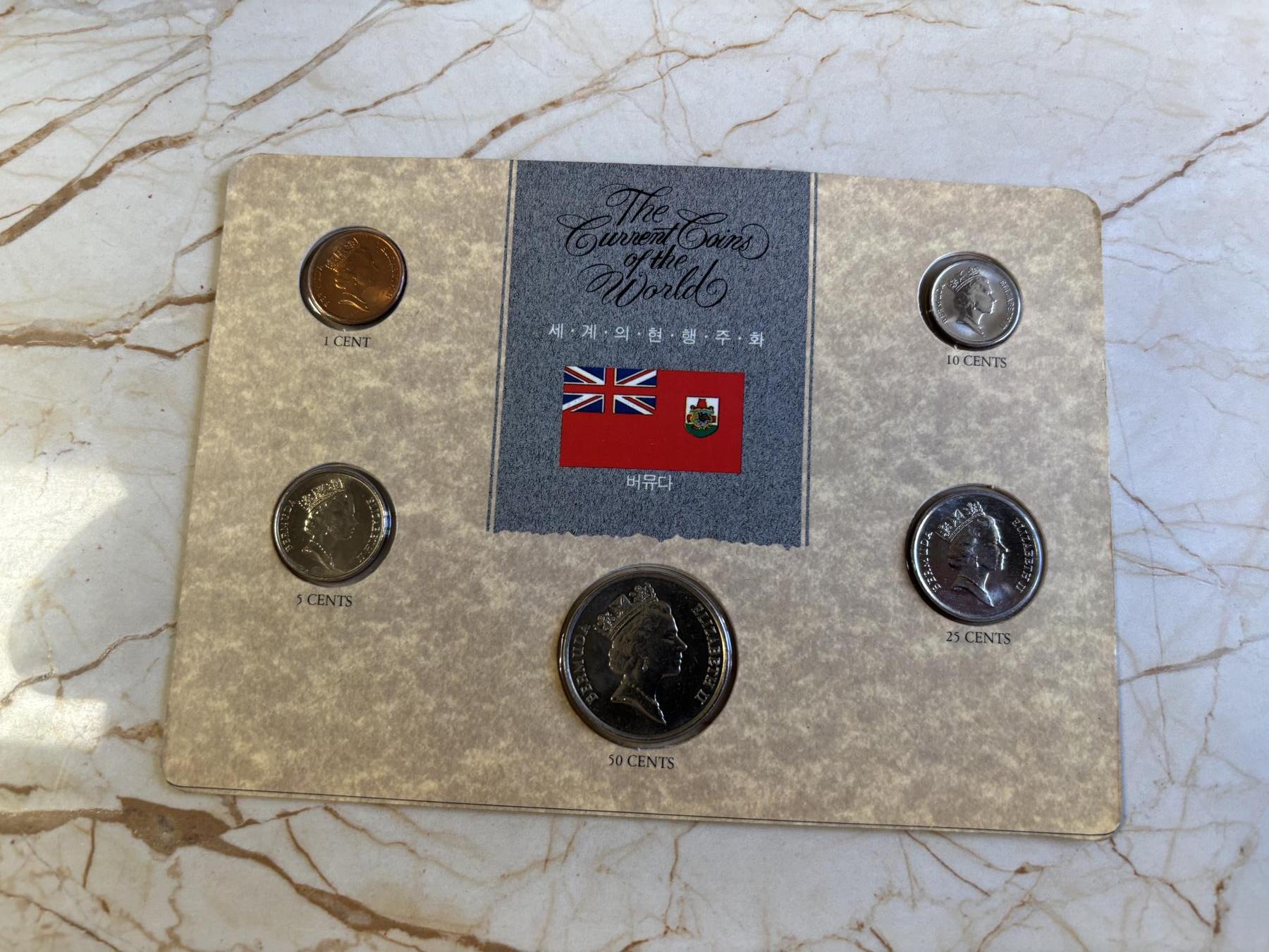 第181期拍卖 卡装百慕大1988年5枚纪念币