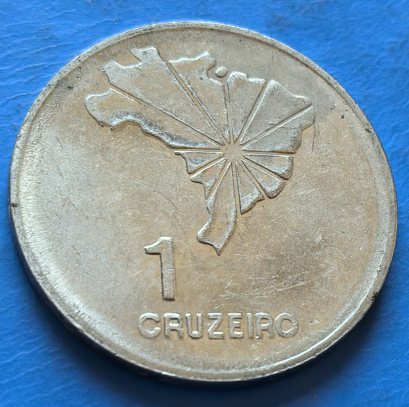 外国优质老铜币银币，周六九点倒数截拍，满百包邮，可寄存半年，喜欢朋友微信扫描二维码可直接参拍