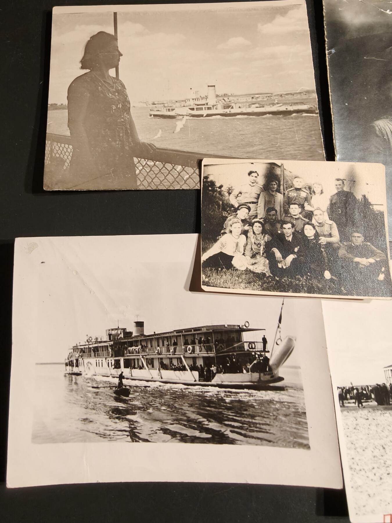 老王徽章第163期 13-15日三场连拍 16日统一发货  13、14日结束后可寄存 苏联士兵及家庭照片一组5张 