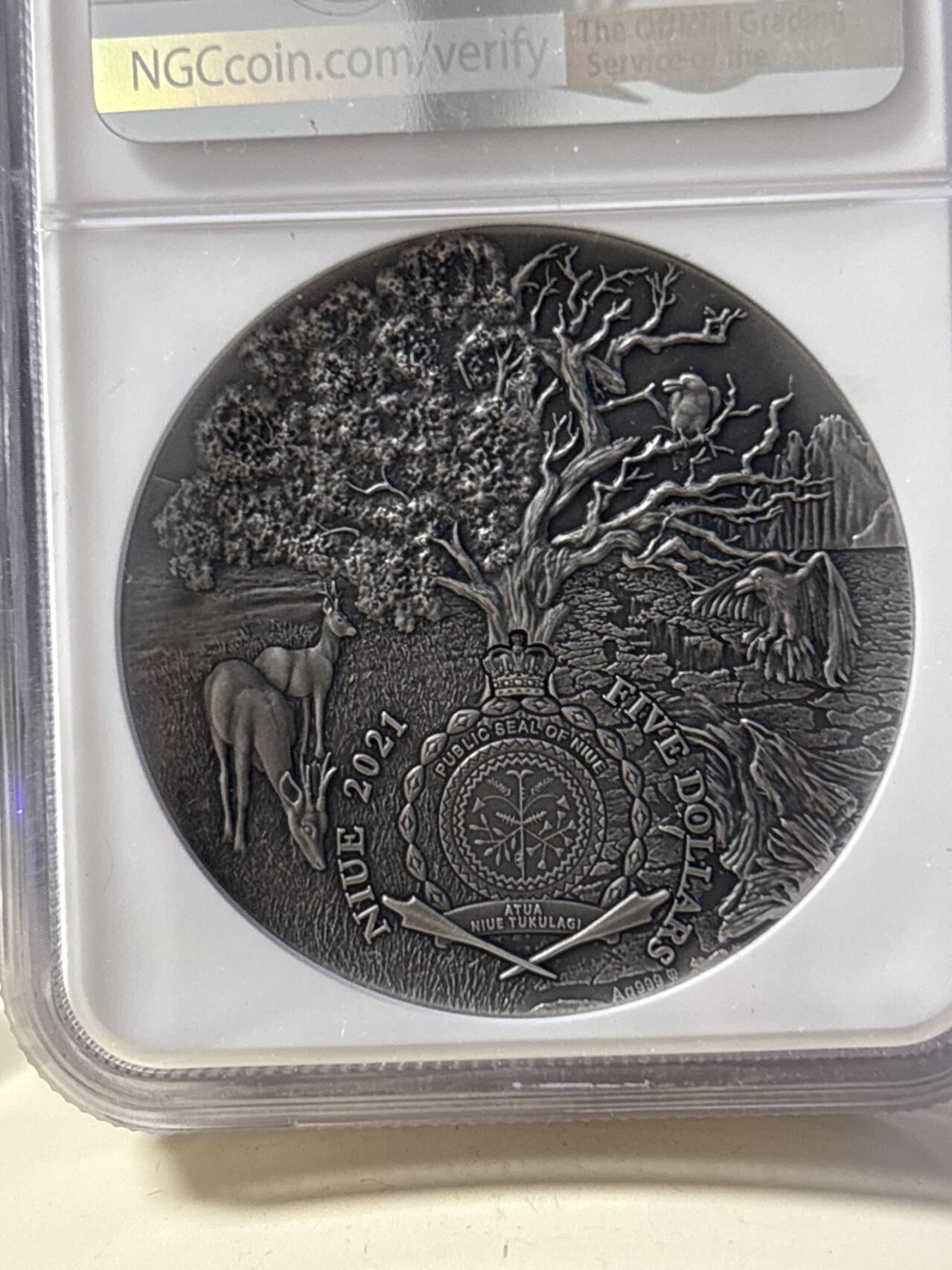 第181期拍卖 纽埃2021年天使与魔鬼系列路西法2盎司纪念银币NGC-MS70原盒证书，999银，发行500枚