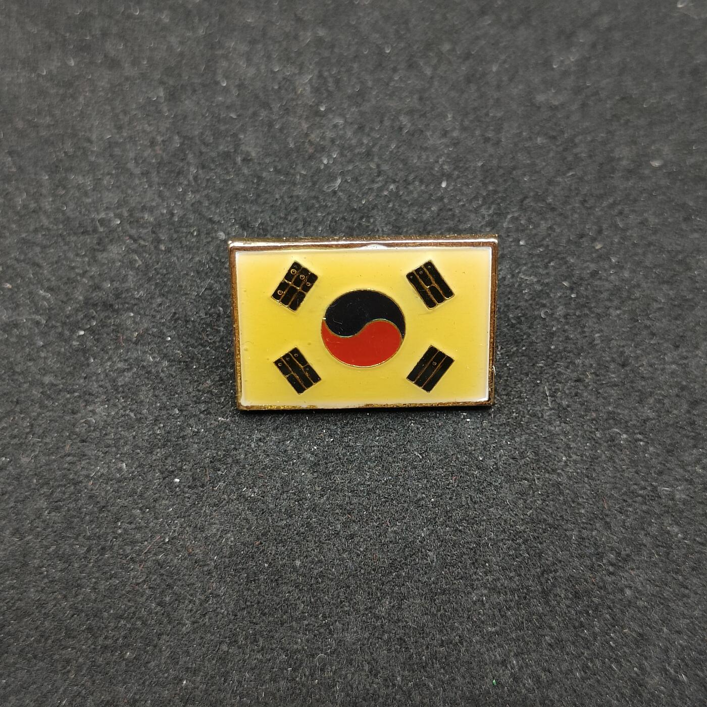 0元起拍勋章 第310期 咸鱼国勋章拍卖专场 11月16日（周日）下午6：00开始 韩国国旗章