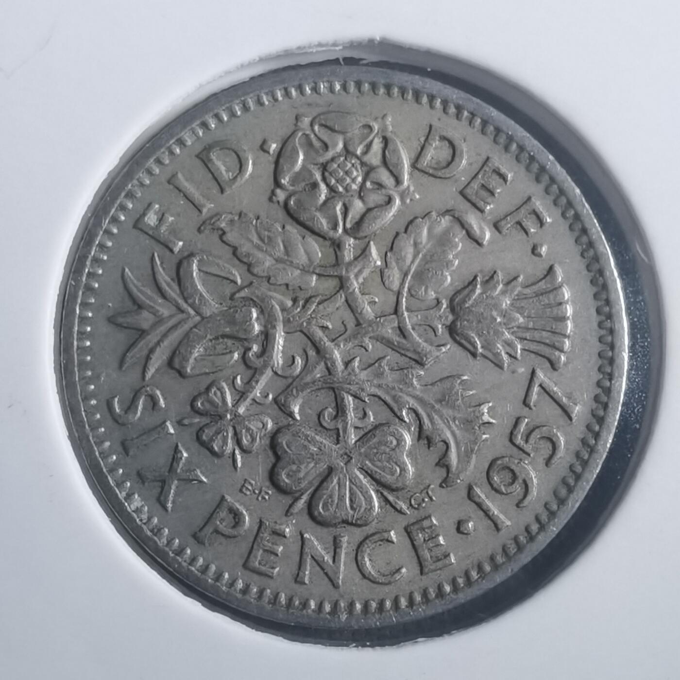 沼泽如烟--第903场 英国1957年6便士