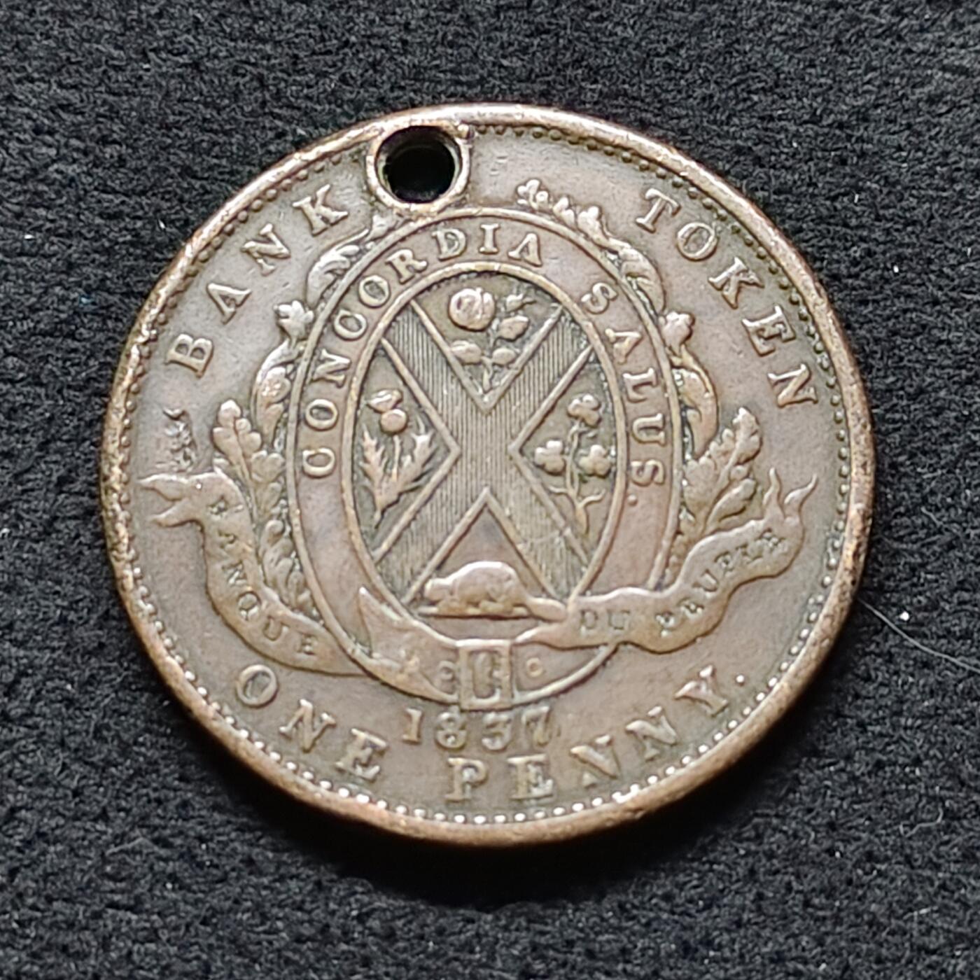 【全场包邮】纯粹捡漏拍476场（免费代拍第13场）调整中 【代币】加拿大人民银行（Banque du Peuple）1837年1便士铜代币-带孔