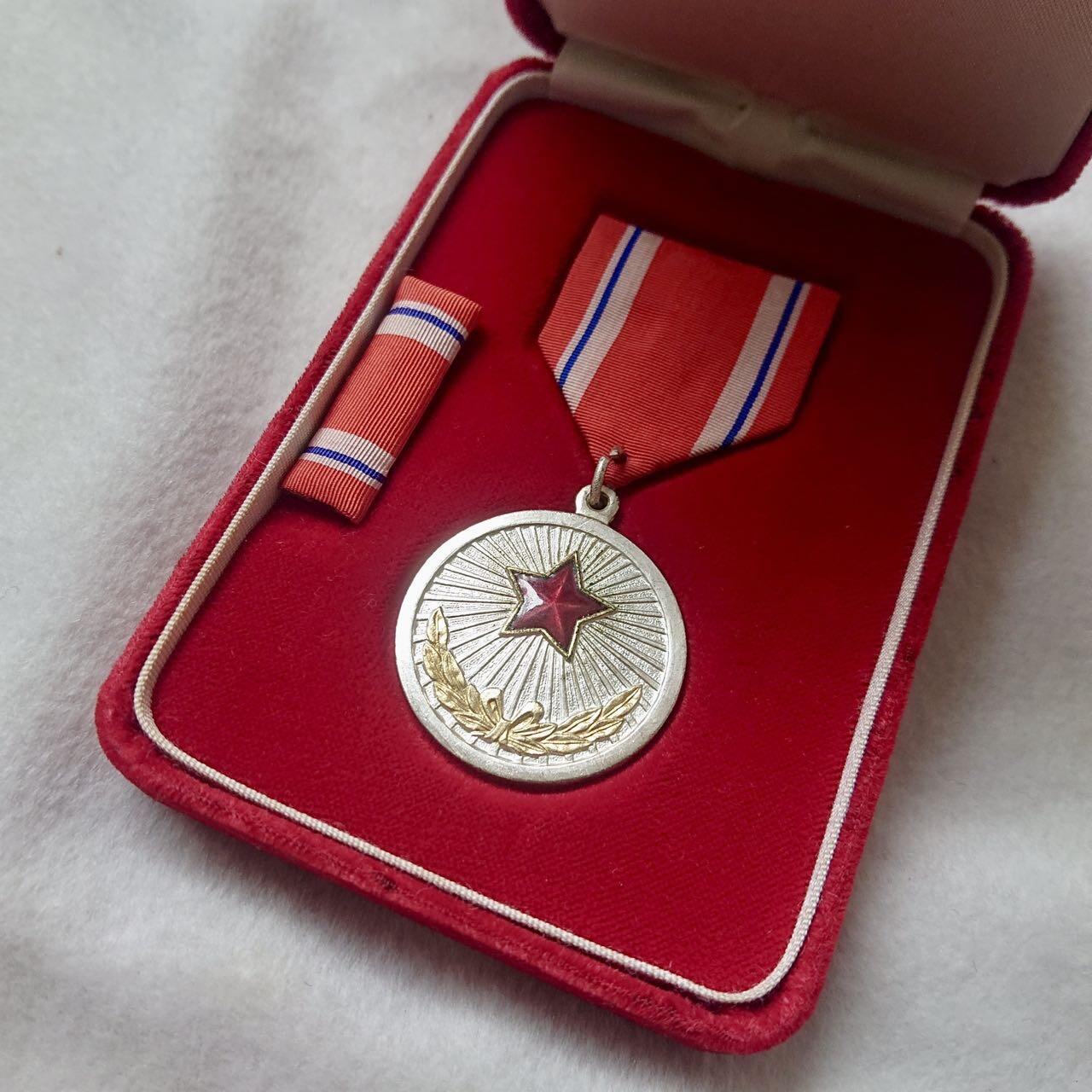 【第壹場】近代勋奖章徽章服饰杂项专场