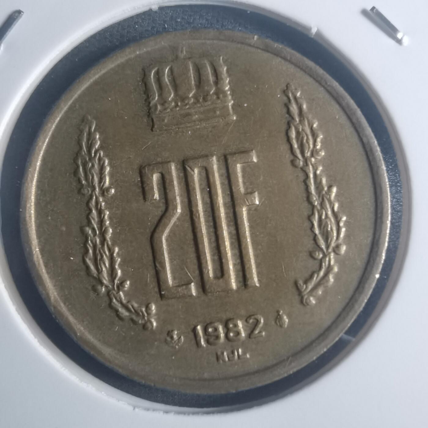 沼泽如烟--第900场