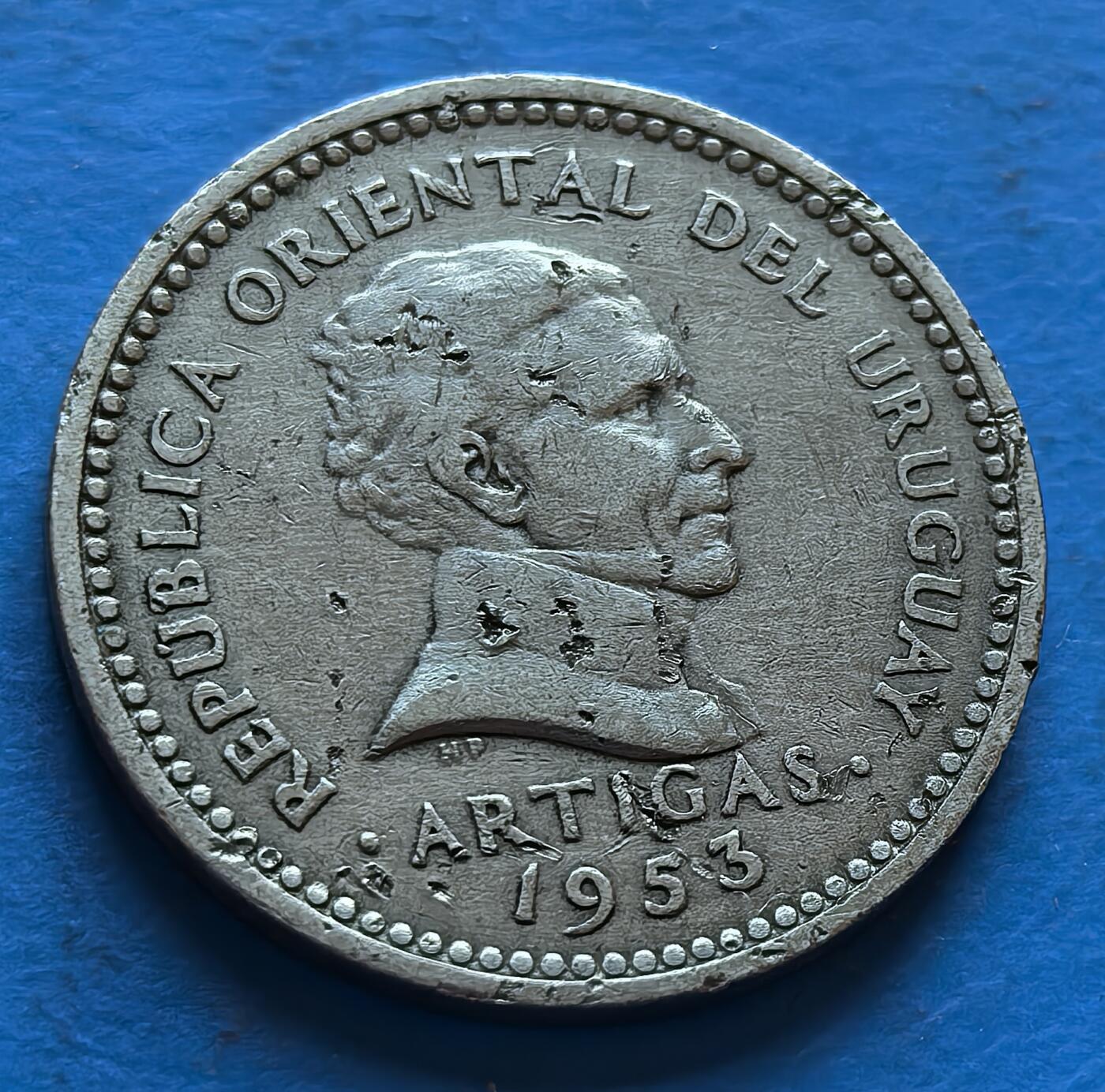 外国优质老铜币银币，周六九点倒数截拍，满百包邮，可寄存半年，喜欢朋友微信扫描二维码可直接参拍