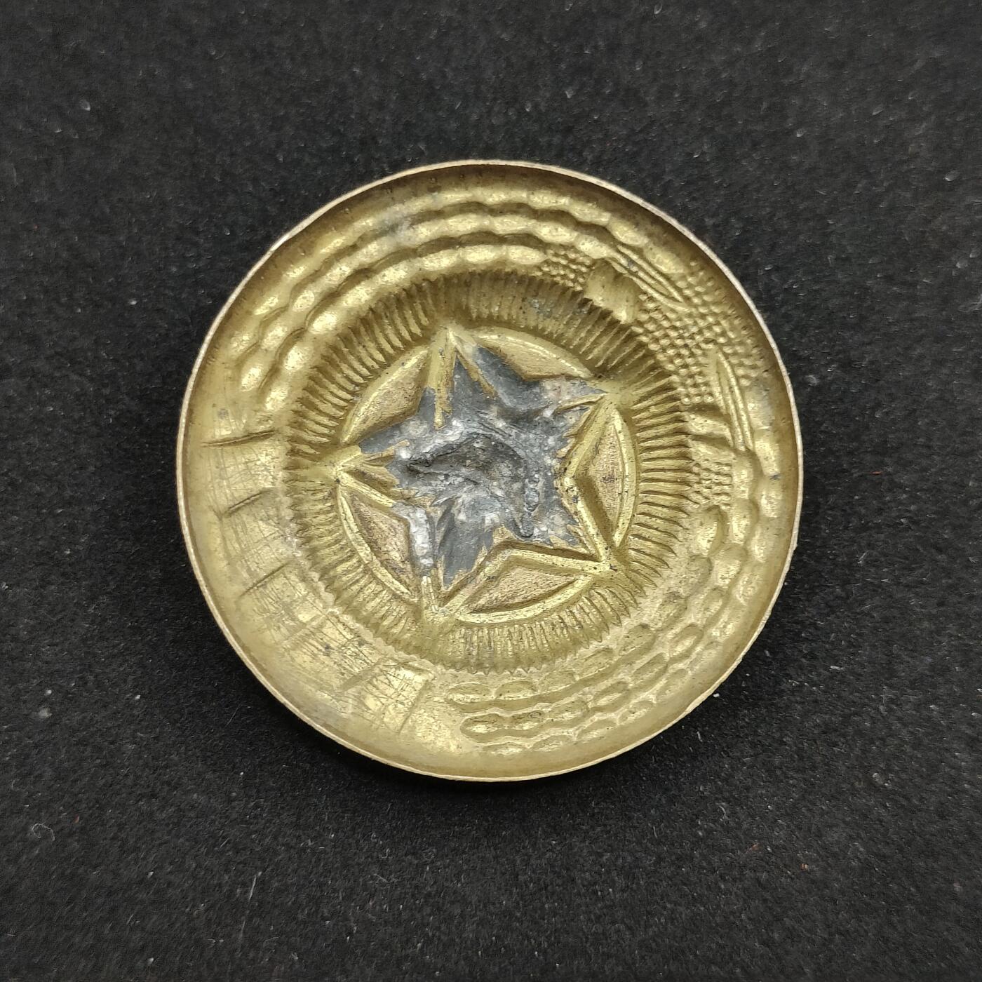 0元起拍勋章 第310期 咸鱼国勋章拍卖专场 11月16日（周日）下午6：00开始 朝鲜早期帽徽