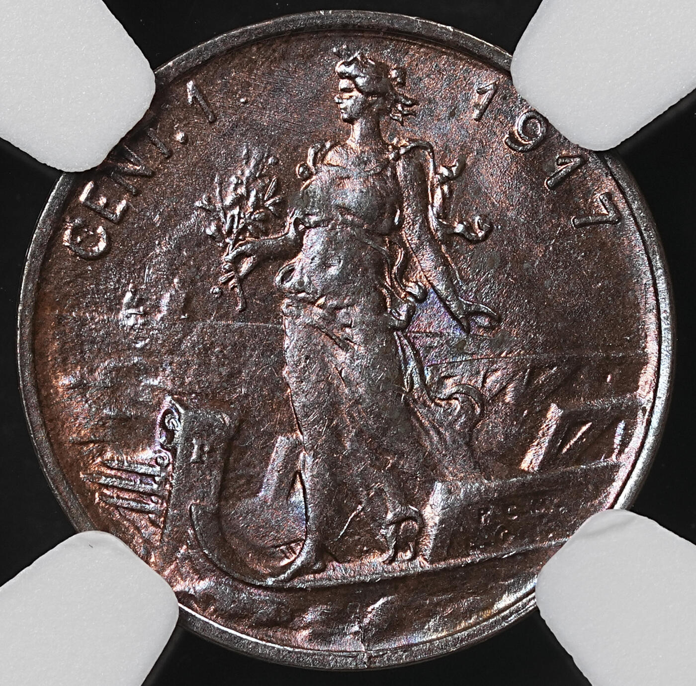 修遠堂世界钱币第九十三期 NGC MS65BN 1917年意大利1分铜币