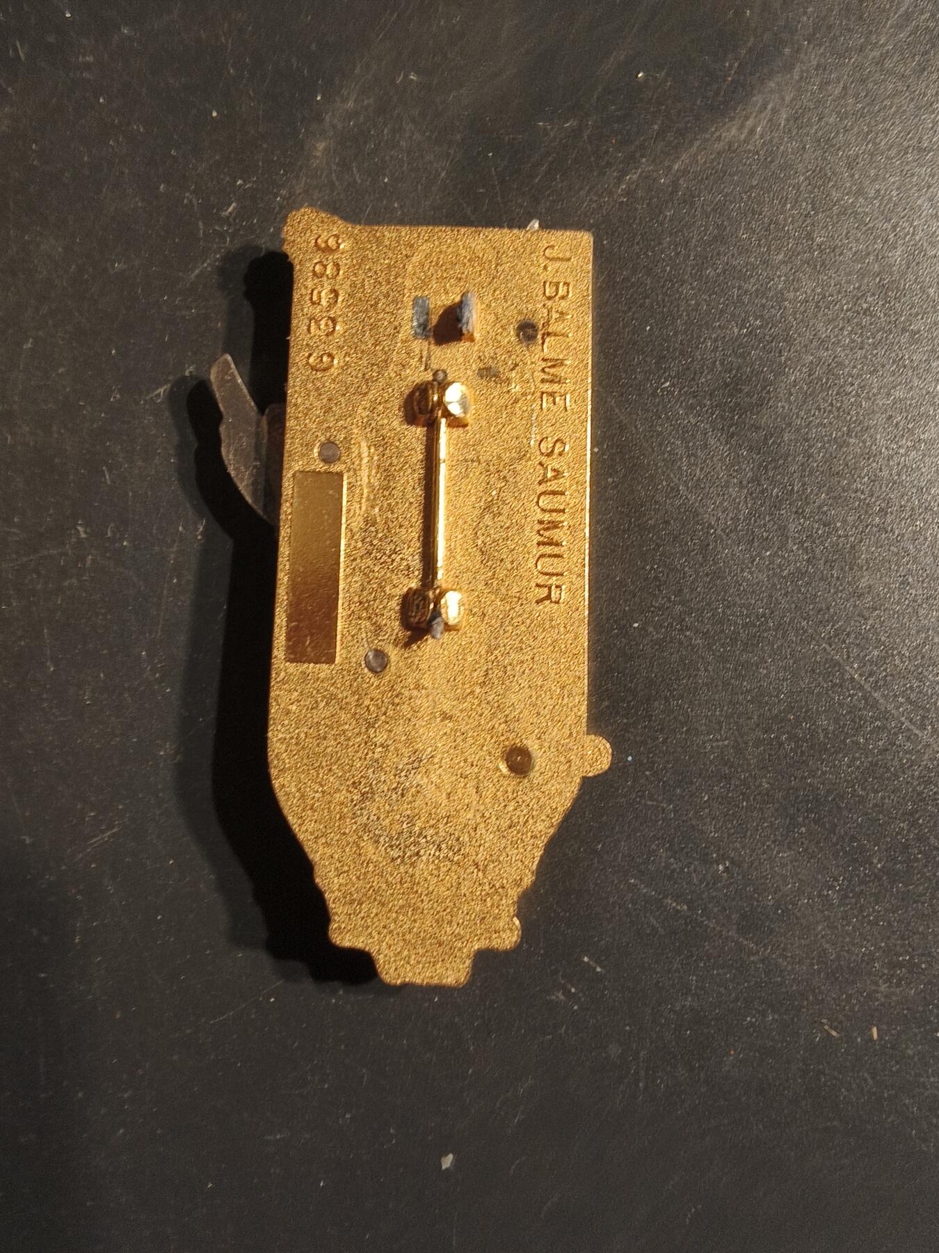 老王徽章第163期 13-15日三场连拍 16日统一发货  13、14日结束后可寄存 法国圣西尔军校预备役军官学员晋升证章 