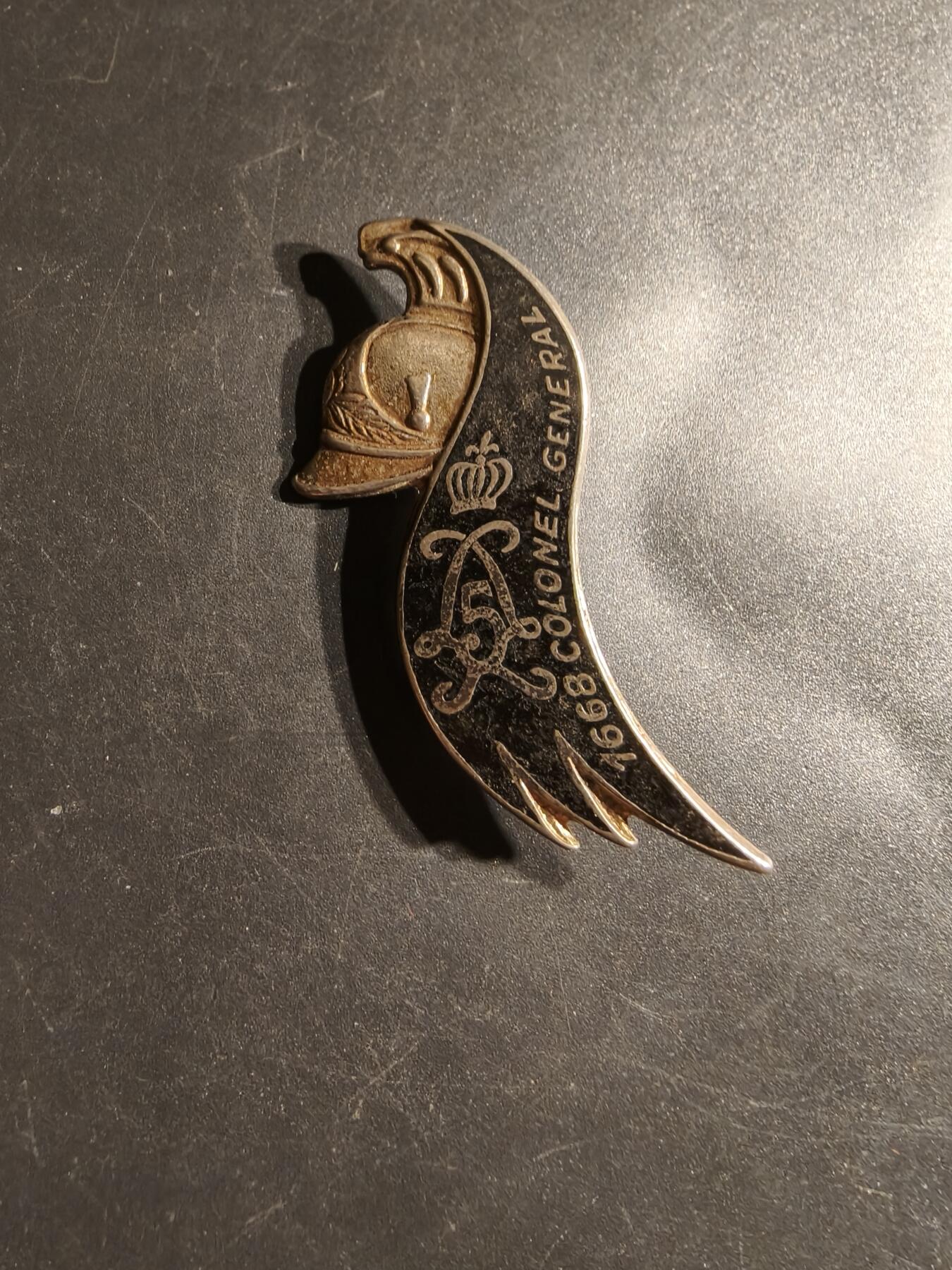 老王徽章第163期 13-15日三场连拍 16日统一发货  13、14日结束后可寄存