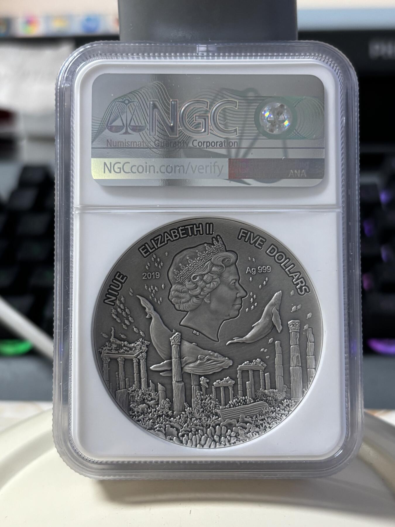 第181期拍卖 纽埃2020年传说之地亚特兰蒂斯2盎司高浮雕银币NGC-MS70原盒证书，999银，发行500枚