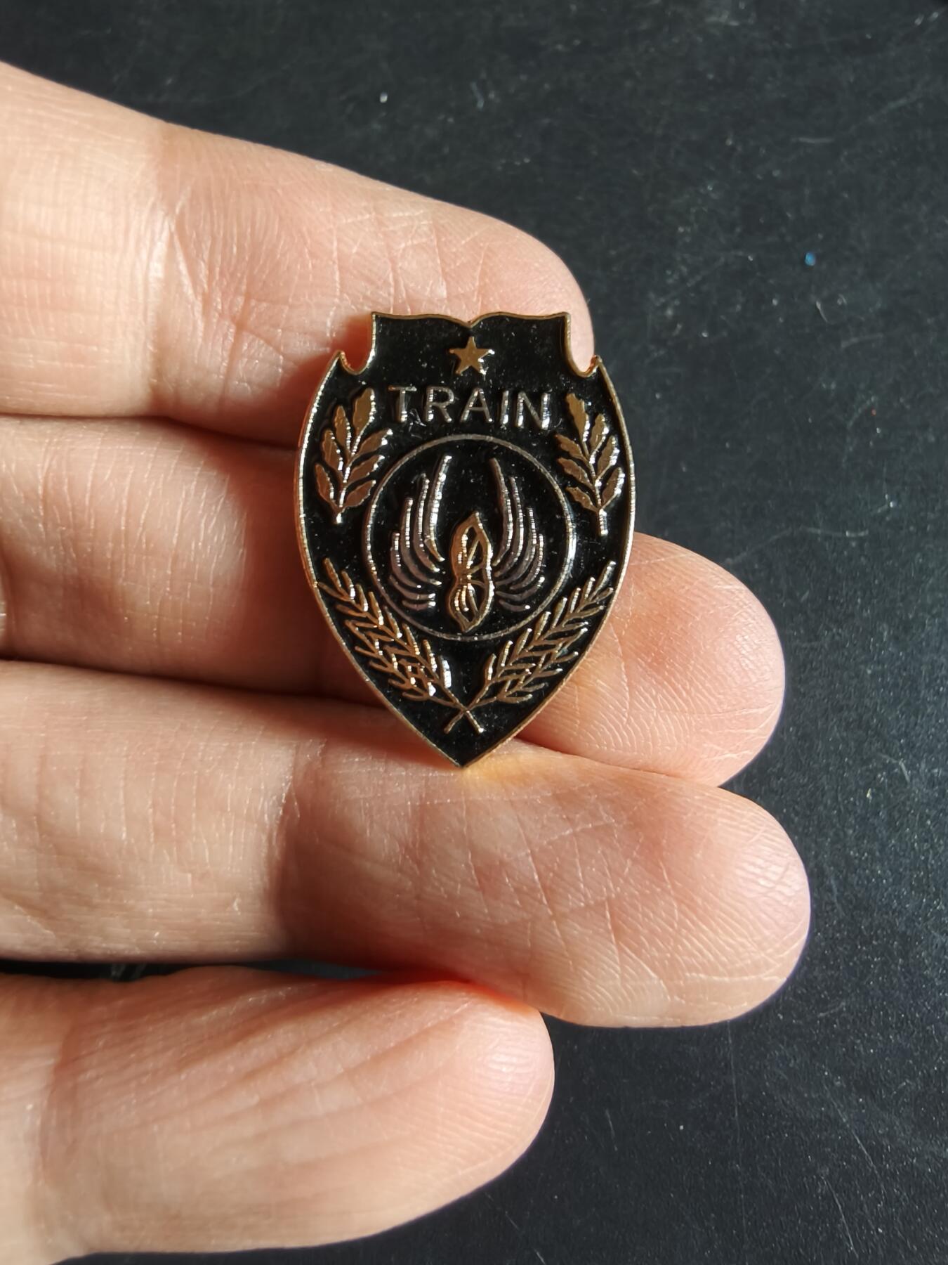 老王徽章第163期 13-15日三场连拍 16日统一发货  13、14日结束后可寄存