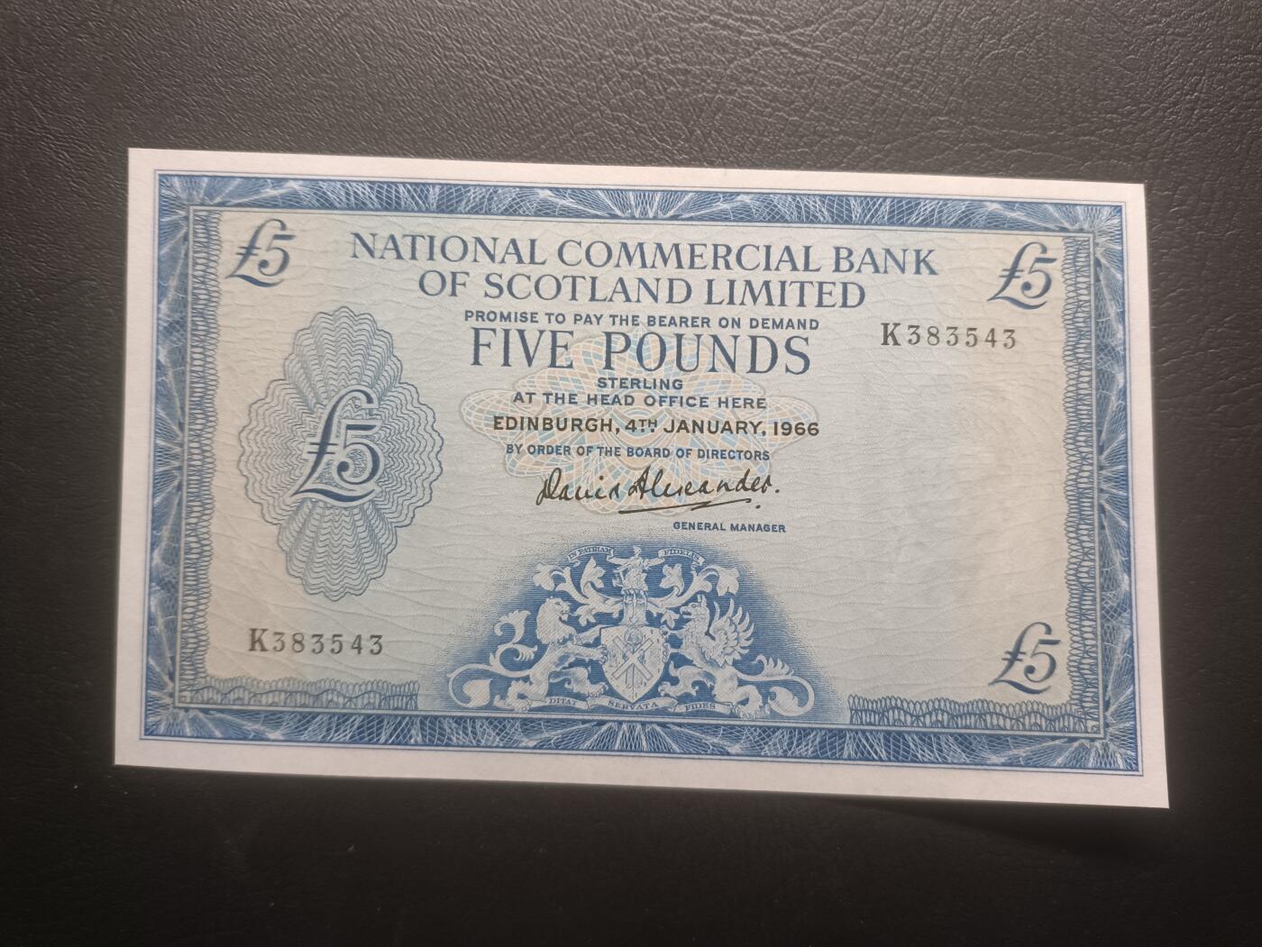 2025十一月第四期，总202期 苏格兰国家商业银行1966年5镑AUNC，银行徽章和19世纪爱丁堡俯瞰图，此银行现在被苏格兰皇家银行收购，已不存在
