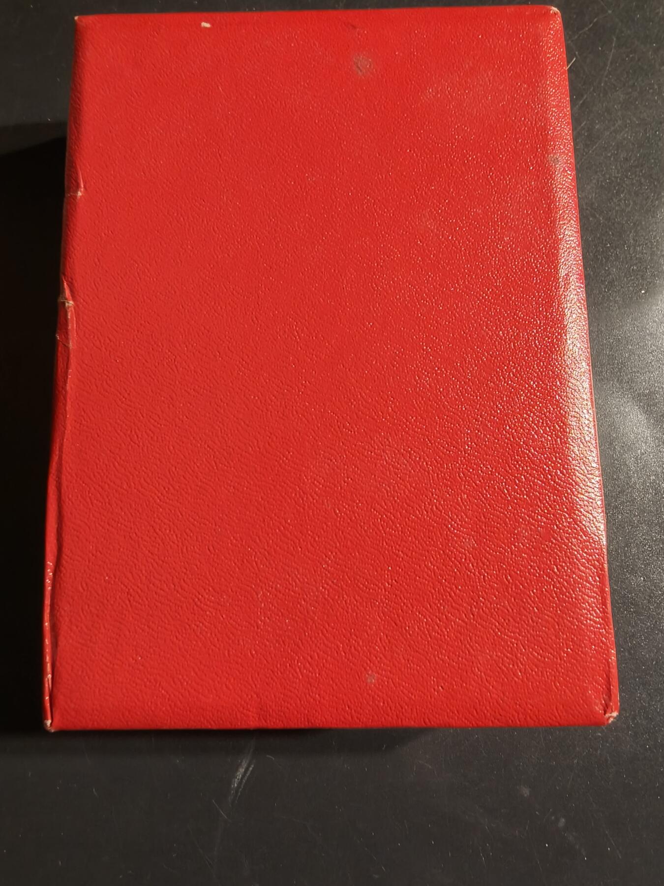 老王徽章第163期 13-15日三场连拍 16日统一发货  13、14日结束后可寄存