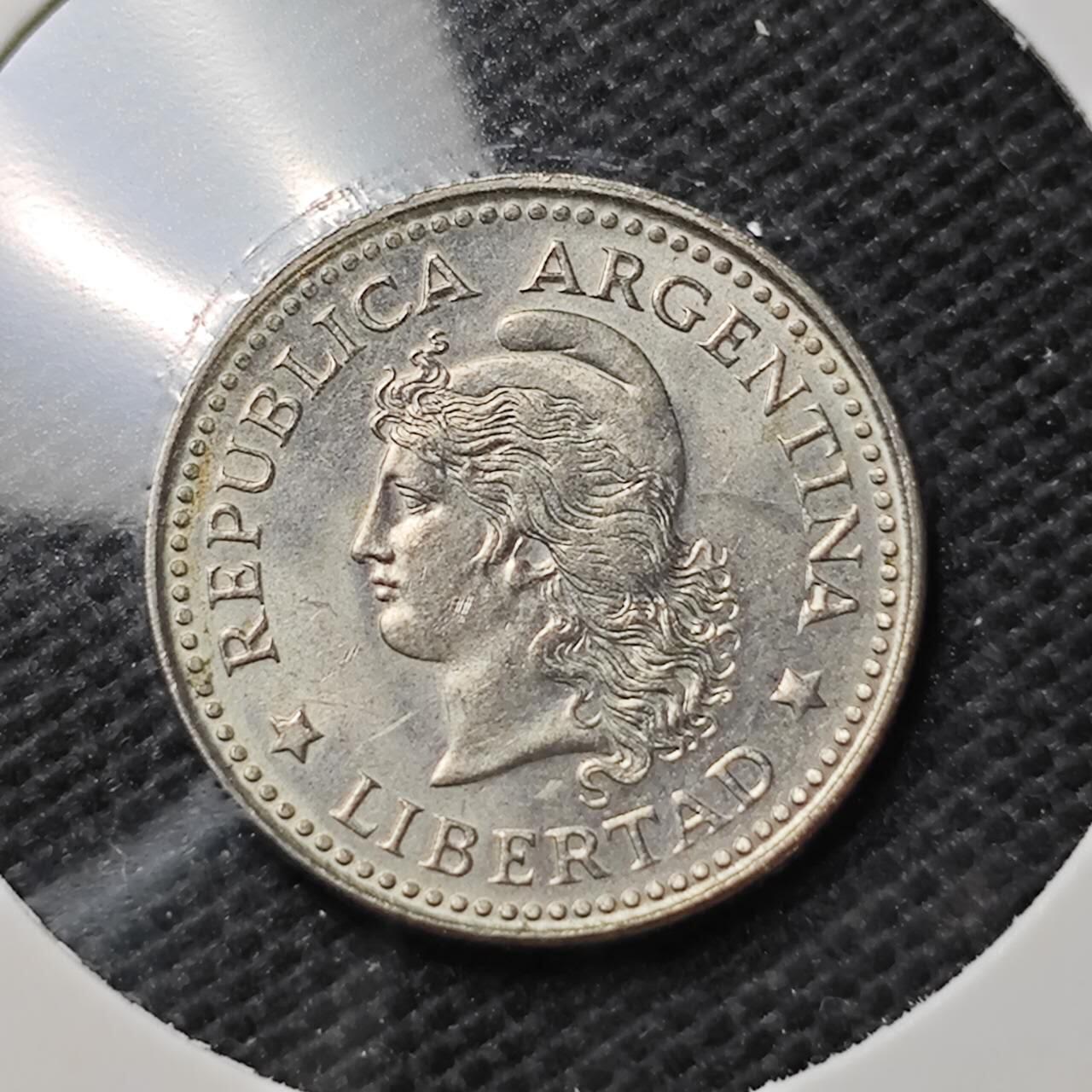 KK钱币收藏小铺  第370场  2月预留时间 周末发货  1958阿根廷5分 