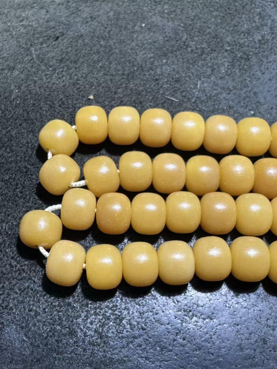 精美风化菩提根108桶珠手串一条！