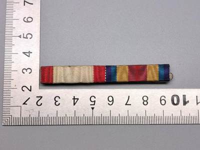 小驴勋章奖章收藏11月15日周六晚五点拍卖（珍爱和平，收藏战争，铭记历史，勿忘国耻，忠党爱国。有偿代拍，送拍规则在简介最后，参拍须阅读规则后再参拍，关系到运费包装发货时效真假辨别等关键信息，拍卖时不再发原图，看大图店主微信码在拍卖店铺介绍里） - 二连略