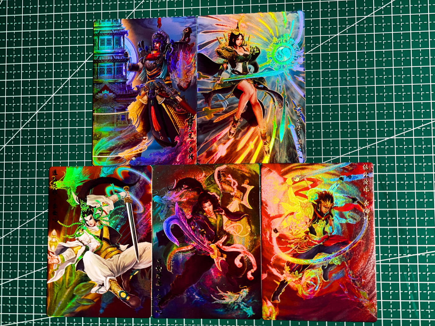 显眼宝36期 11月14日晚22:00截拍 佣金1起 可寄存～ 026-030 李靖一家 李靖 殷夫人 金吒 木吒 哪吒 5枚