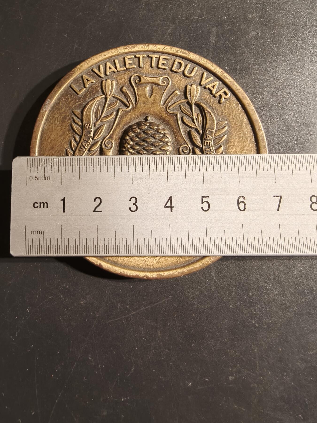 老王徽章第163期 13-15日三场连拍 16日统一发货  13、14日结束后可寄存