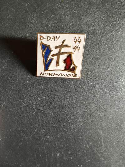 老王徽章第163期 13-15日三场连拍 16日统一发货  13、14日结束后可寄存 - 法国二战诺曼底登陆胜利50周年证章 