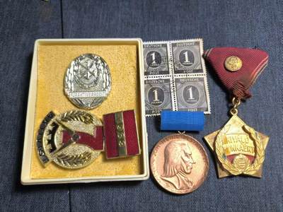 罗岚⭐爱藏⭐精品专拍第七场-分享拍场赚佣（周六有群拍，详细看简介） - 民主德国-匈牙利勋赏一组（优秀生产奖章 准军事组织荣誉会员证章）