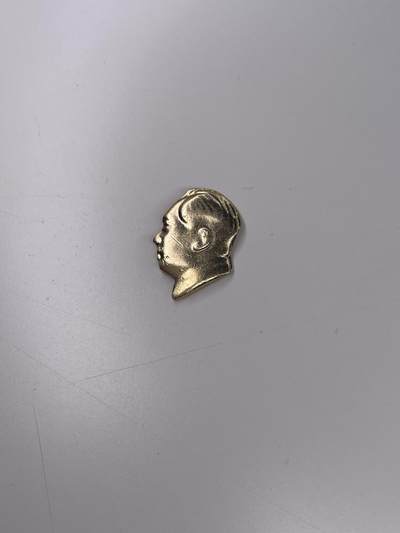 新时代收藏徽章红藏拍卖(第二十八场)  徽章纸品证书杂项 - 小王同款头像章