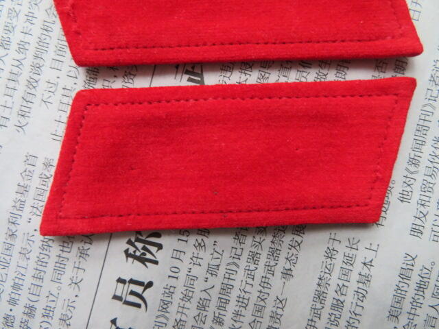 04--【全新】【有脏痕针眼】65扎线红领章一付20220104-27