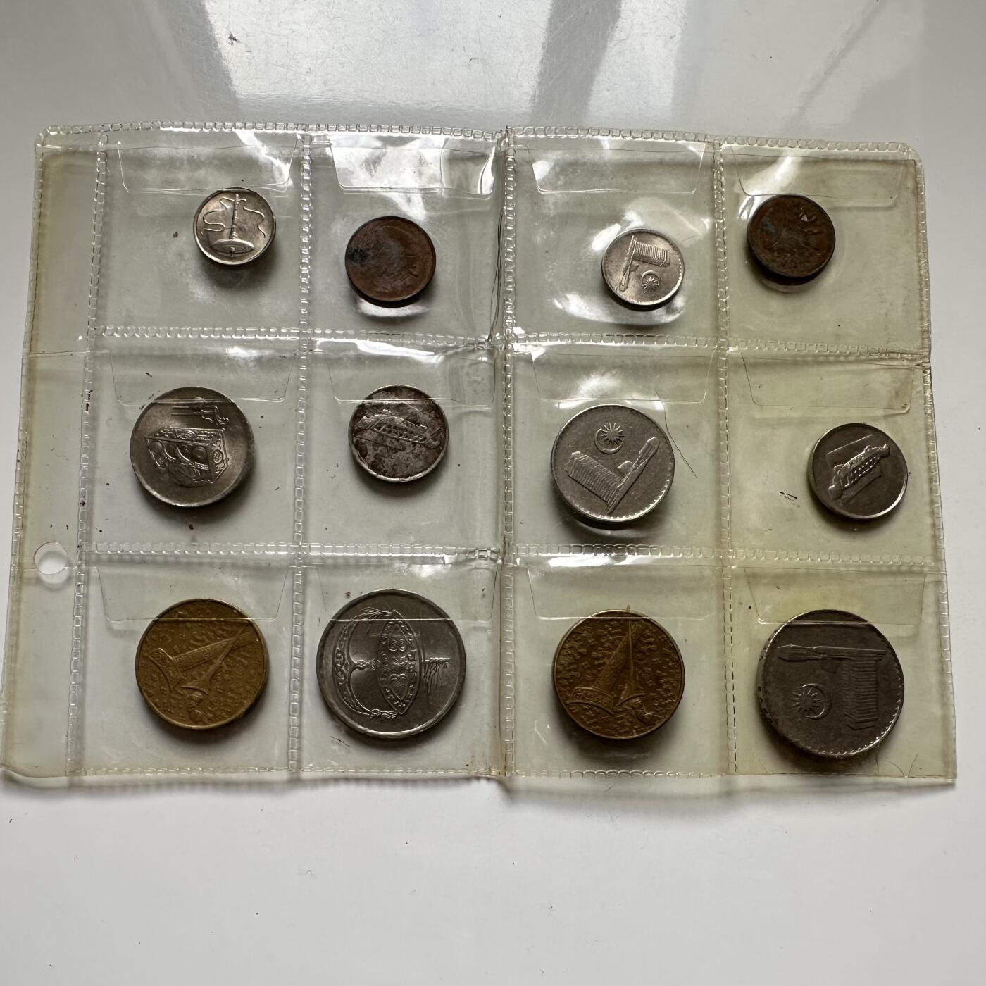 🌹外币初藏🌹🐯2025年第127场  每周二四六晚8️⃣点 接代拍 马来西亚硬币12枚