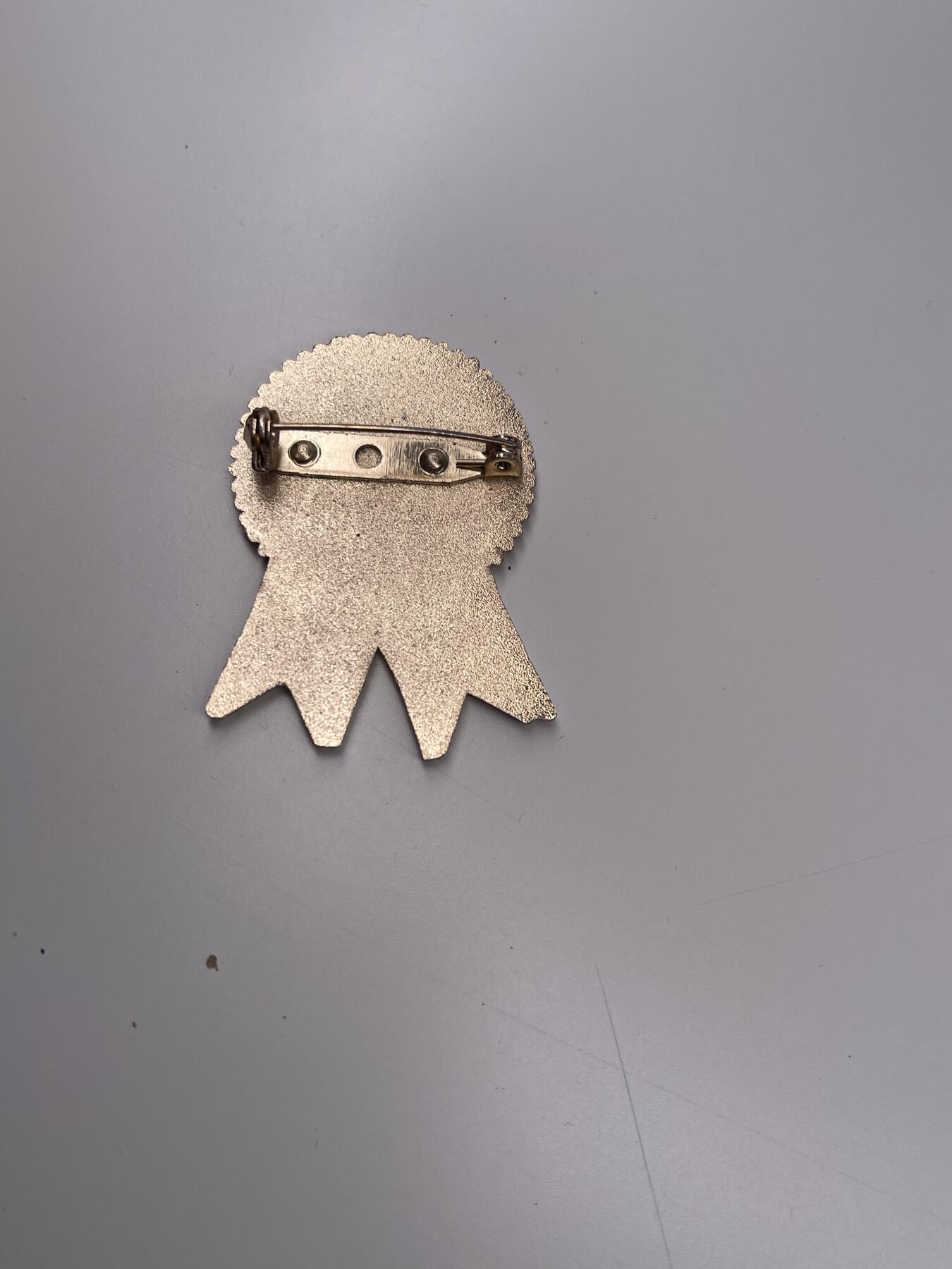 新时代收藏徽章红藏拍卖(第二十八场)  徽章纸品证书杂项 某国字头建筑单位万人会战三等功奖章 