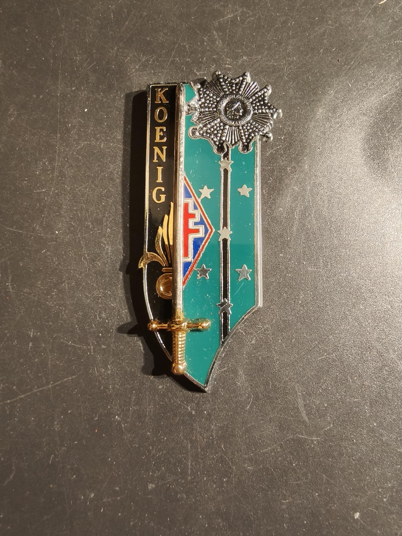 老王徽章第163期 13-15日三场连拍 16日统一发货  13、14日结束后可寄存 法国克里希猎兵团军官晋升证章 