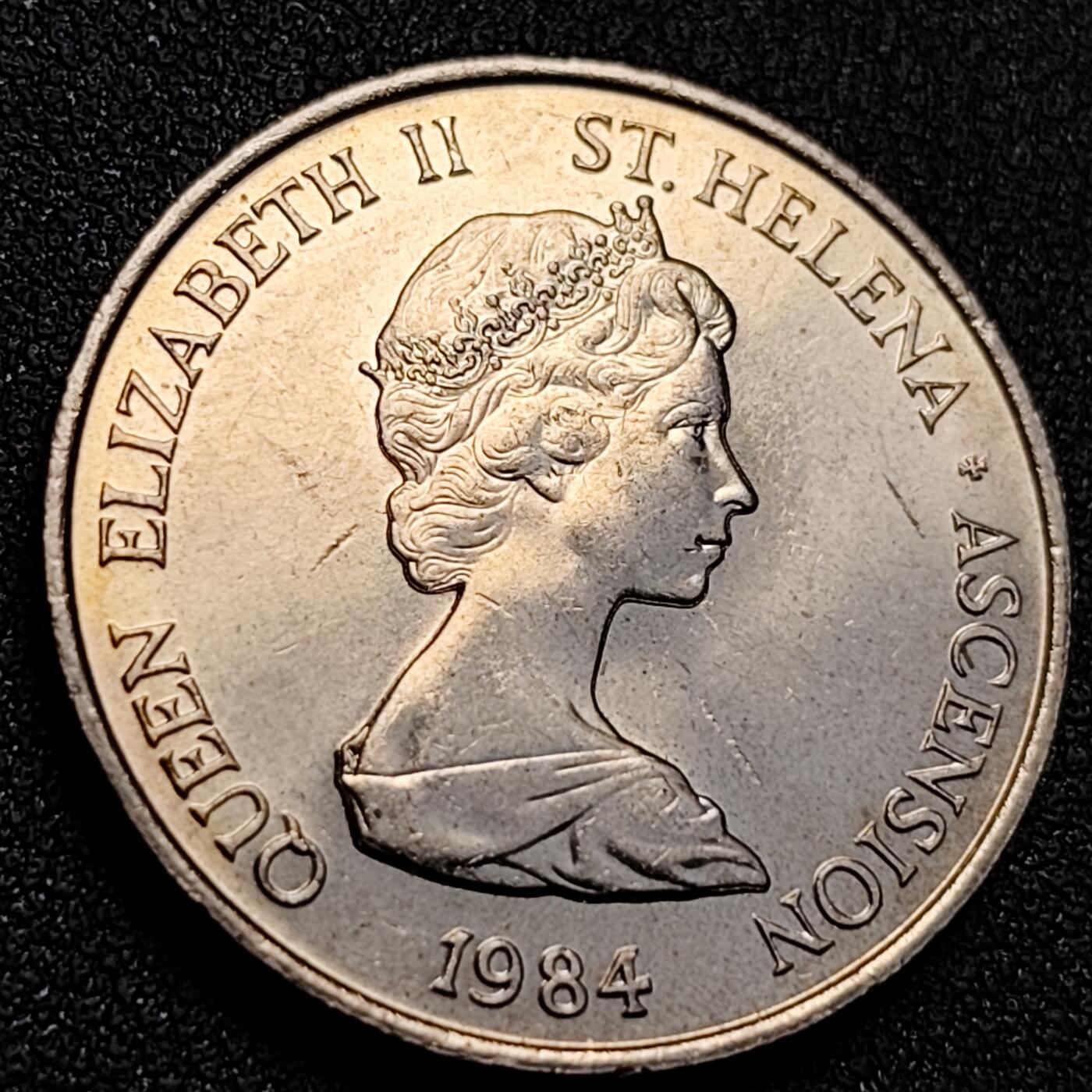 泉币菌-第128附加场-精品福利场（本场拍品多，请提前出价） 少见 原光UNC 1984年 英属圣赫勒拿和阿森松岛 10便士 大直径28mm 英女王币 关押拿破仑的岛