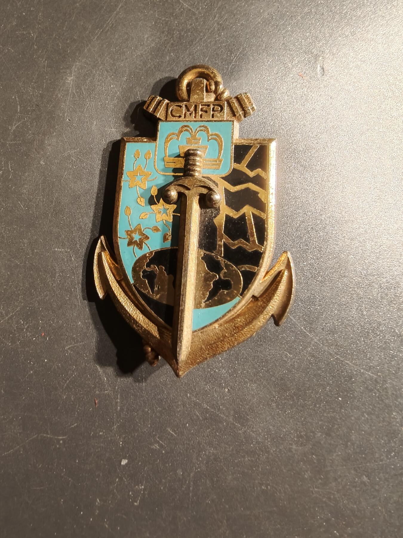 老王徽章第163期 13-15日三场连拍 16日统一发货  13、14日结束后可寄存